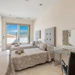 Вілла Stunning Casa Bella Vista *