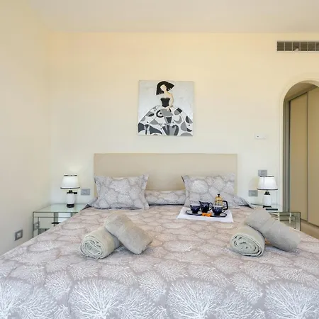 Вілла Stunning Casa Bella Vista *