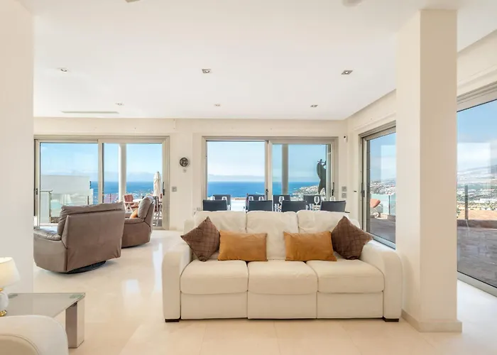 Stunning Casa Bella Vista