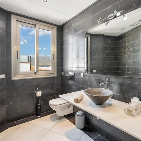 Casa Bella Vista * Адехе